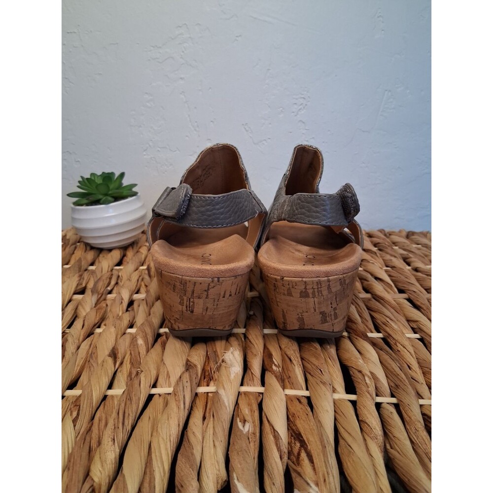 Vionic Tatiana Wedge Sandals Sz 11 Metallic Snake Embossed Cork Heel Comfort Ort - Picture 4 of 7